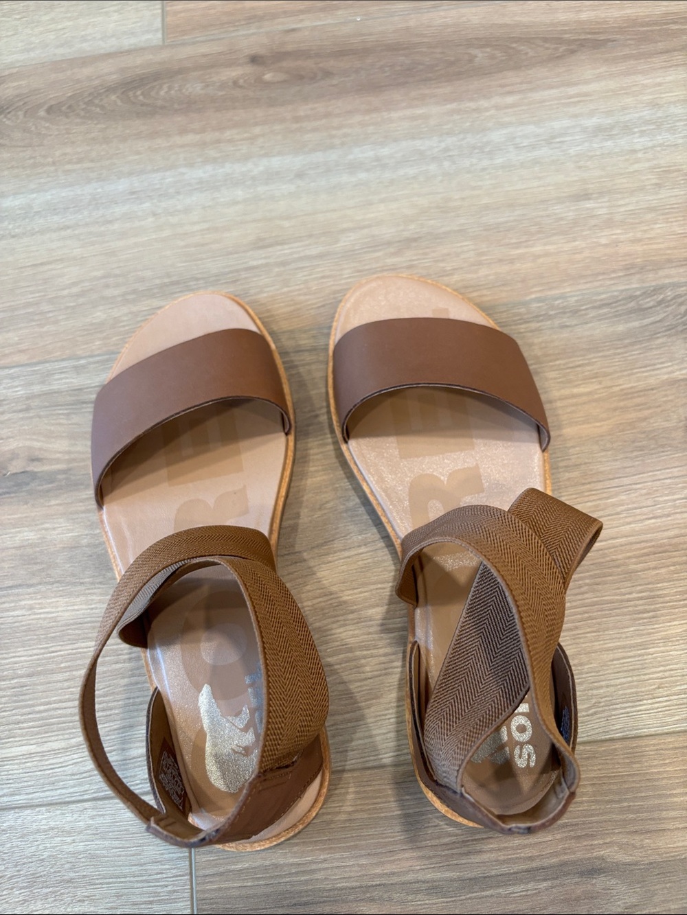 Sorel Brown Elastic Strap Slide Sandals